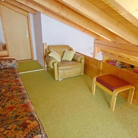Апартаменты Sleeps 6 Wifi Мюррен